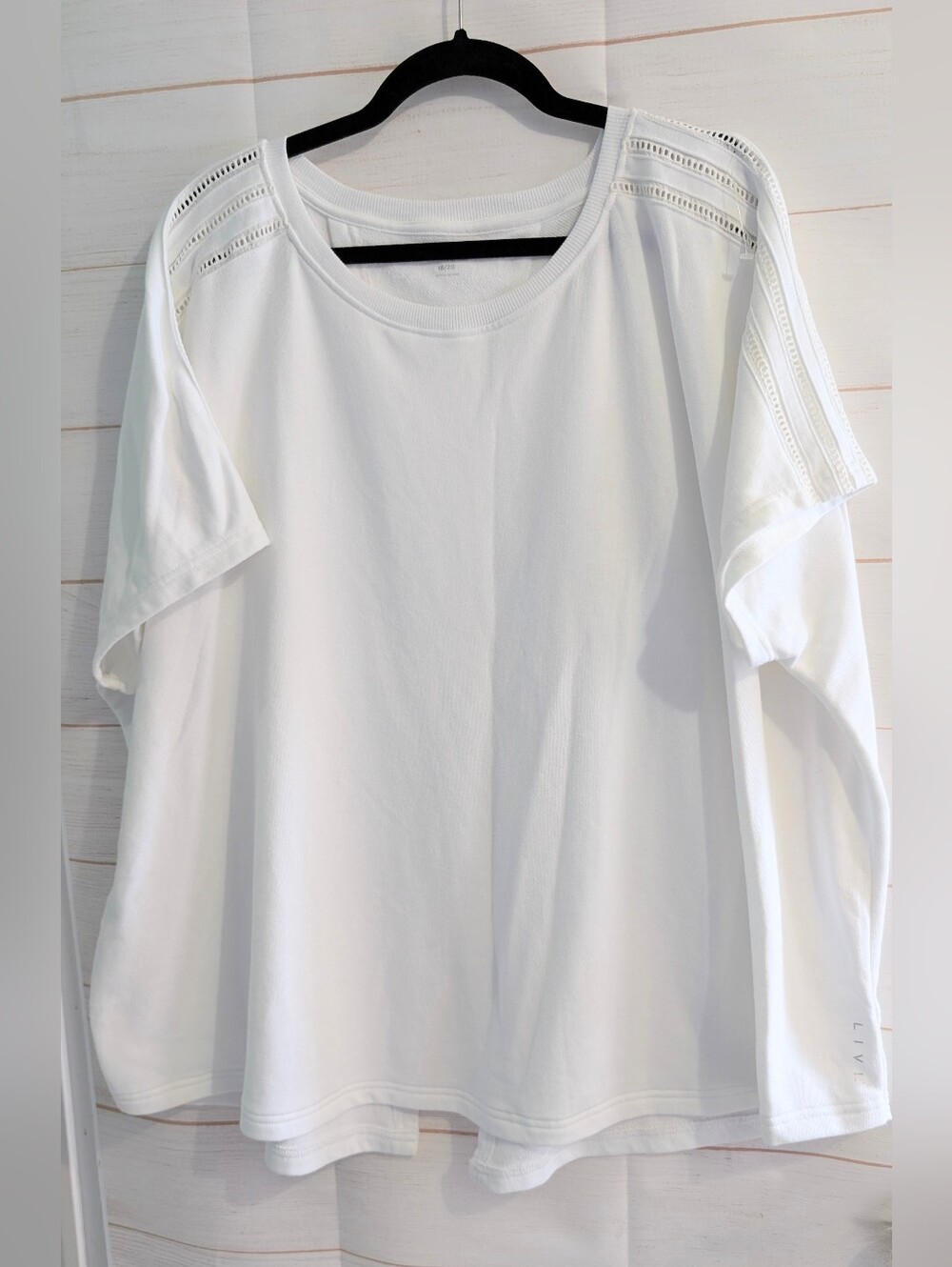 Lane Bryant White Short Sleeve Terry Jogger Tee w/ Shoulder Detail Size 18